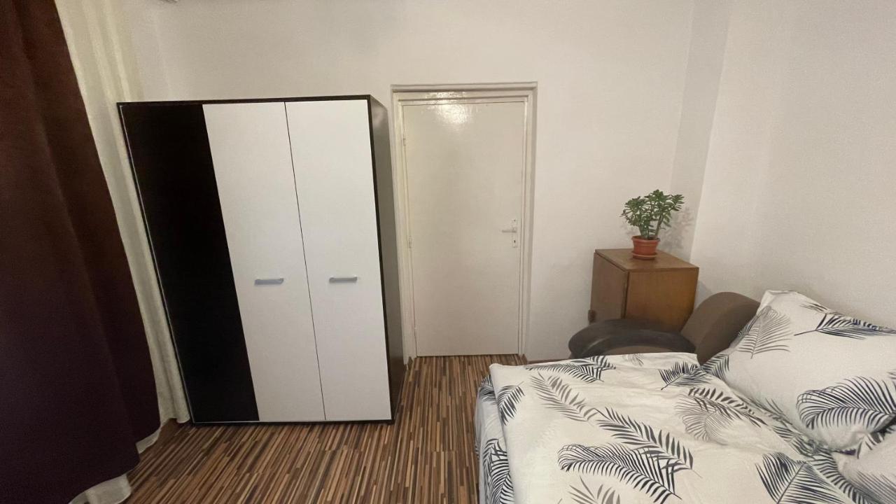 Apartament In Centrul Brasovului Kültér fotó